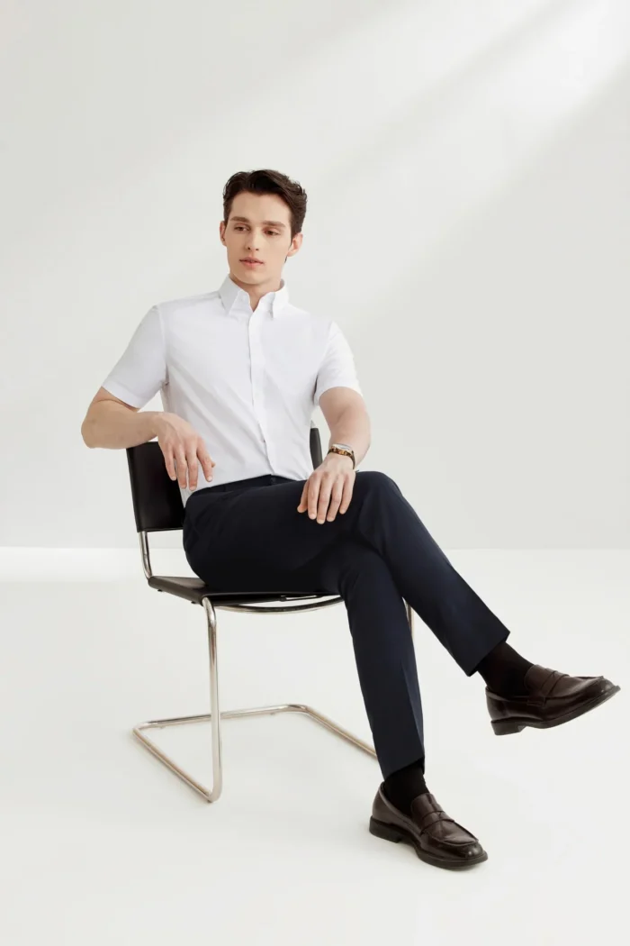 Non-Iron Easy Care Smart Fit Poplin Short Sleeve Shirt - Image 2