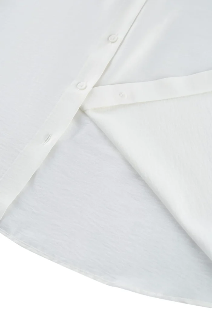 Shirt Collar Blouse With Necklace - Image 7